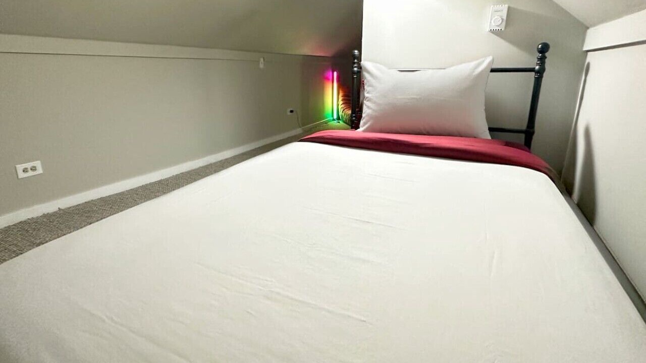 Photo of Bedroom in Forest Park