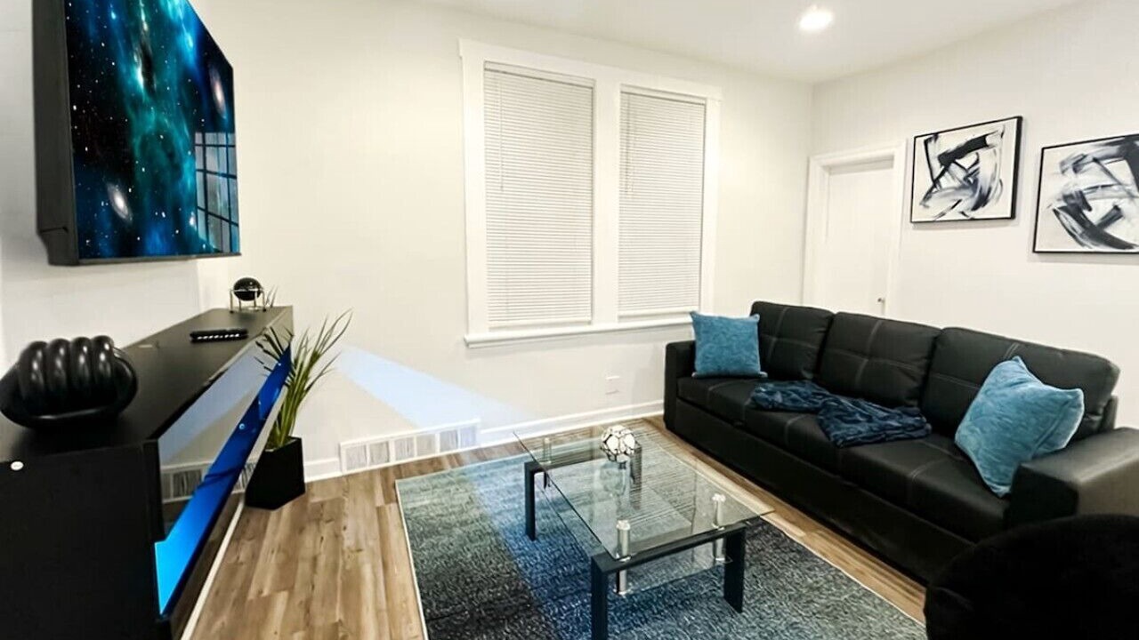 Photo of Livingroom in Forest Park