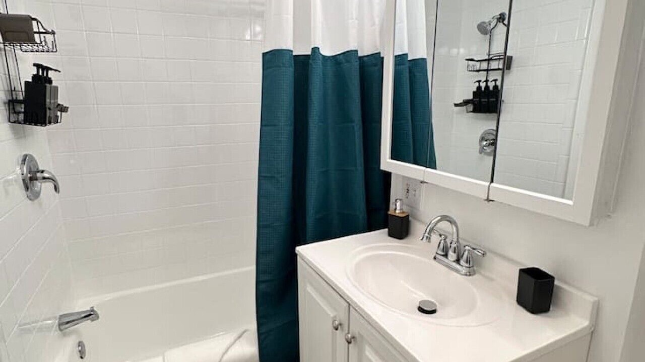 Photo of Bathroom in Forest Park