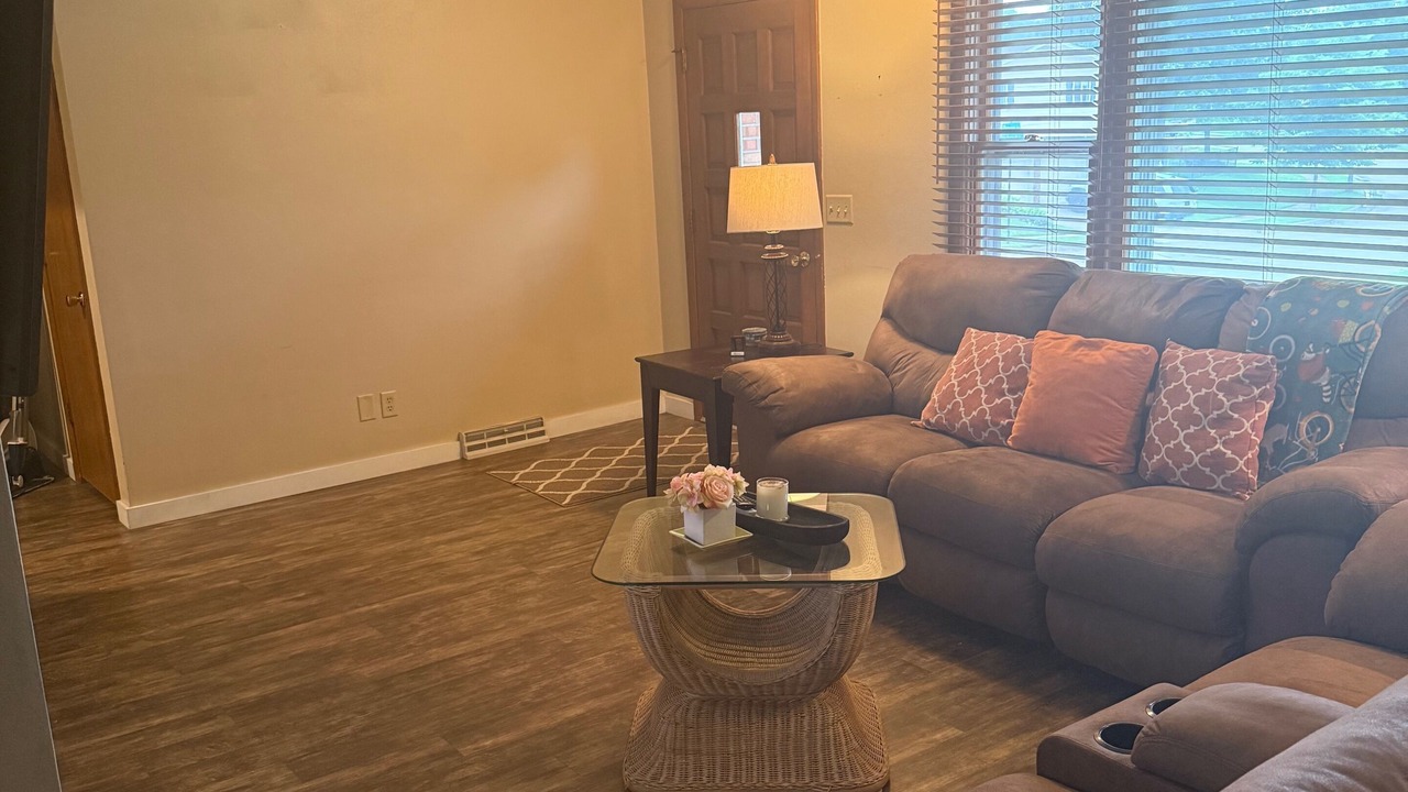 Photo of Livingroom in Dubuque