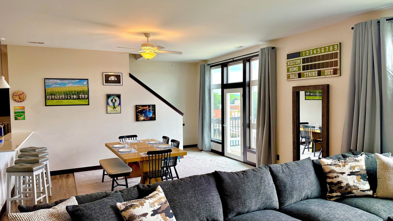 Photo of Livingroom in Dyersville