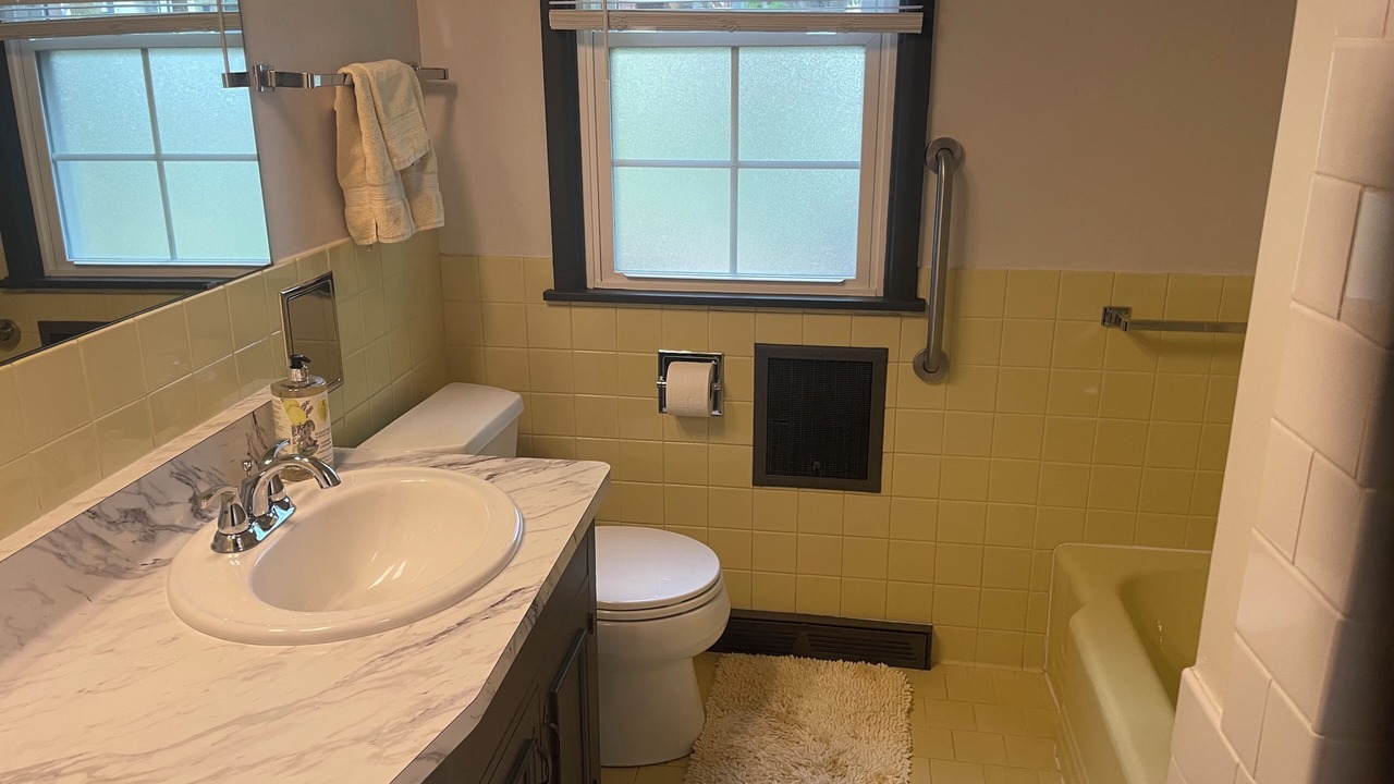 Photo of Bathroom in Shorewood