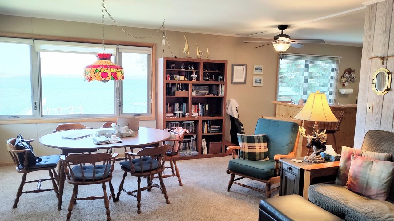 Photo of Livingroom in Wahpeton