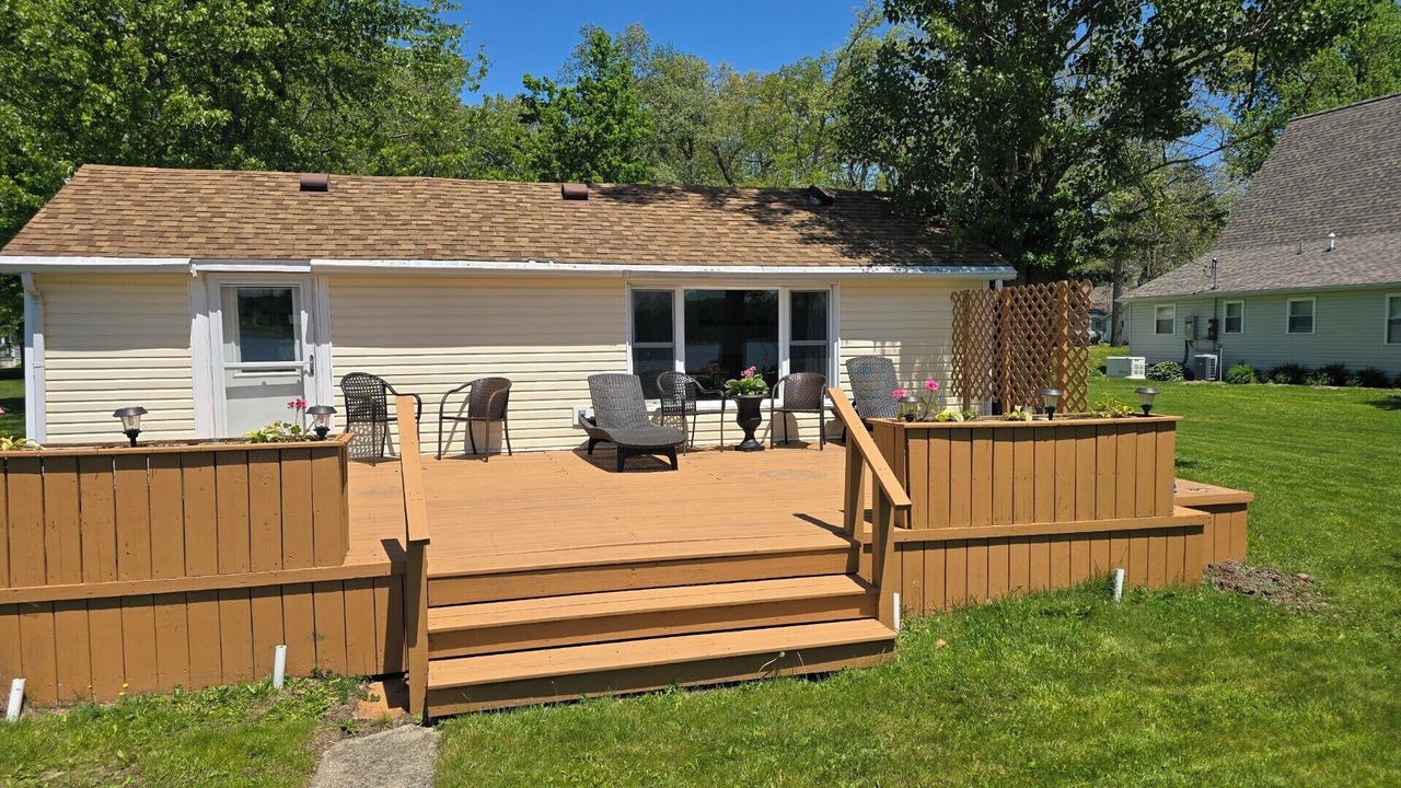 Photo of Patio Balcony in Frontier