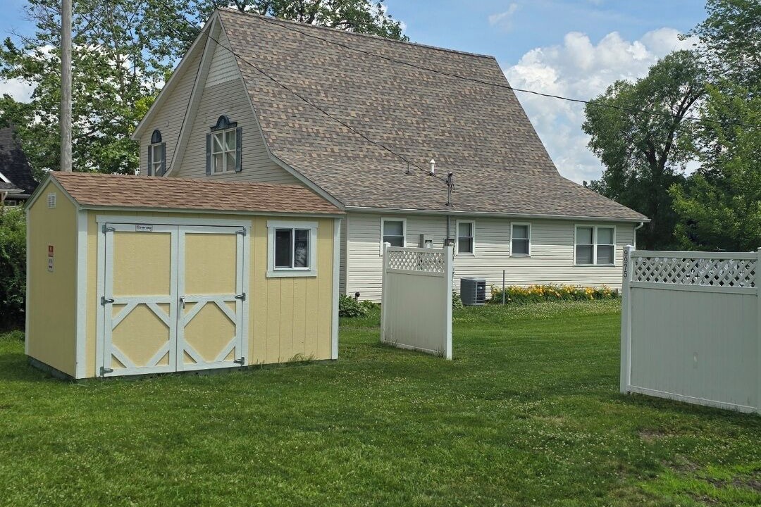 Photo of Outdoor in Frontier