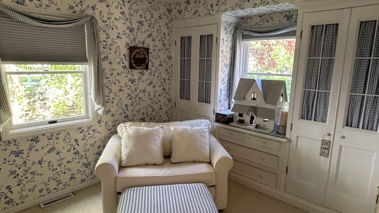 Photo of Livingroom in Whitewater