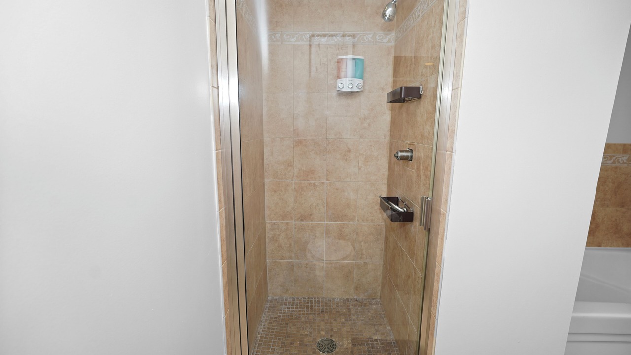 Photo of Bathroom in Printers Row