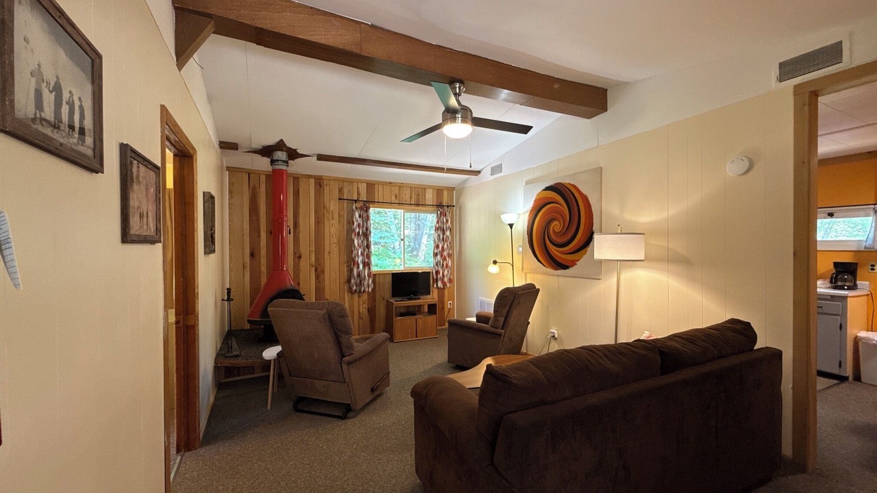 Photo of Livingroom in Ontonagon
