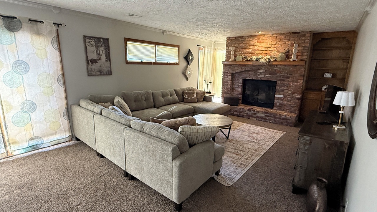 Photo of Livingroom in Papillion