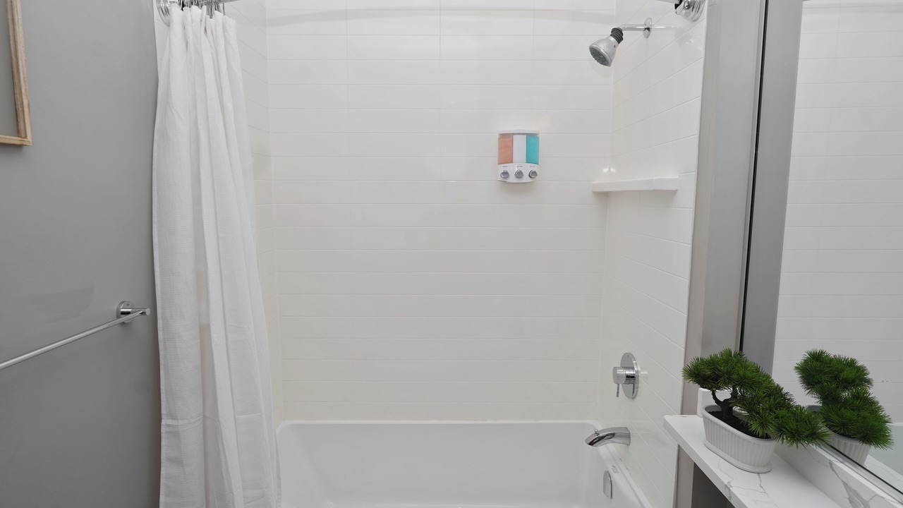 Photo of Bathroom in Near West Side