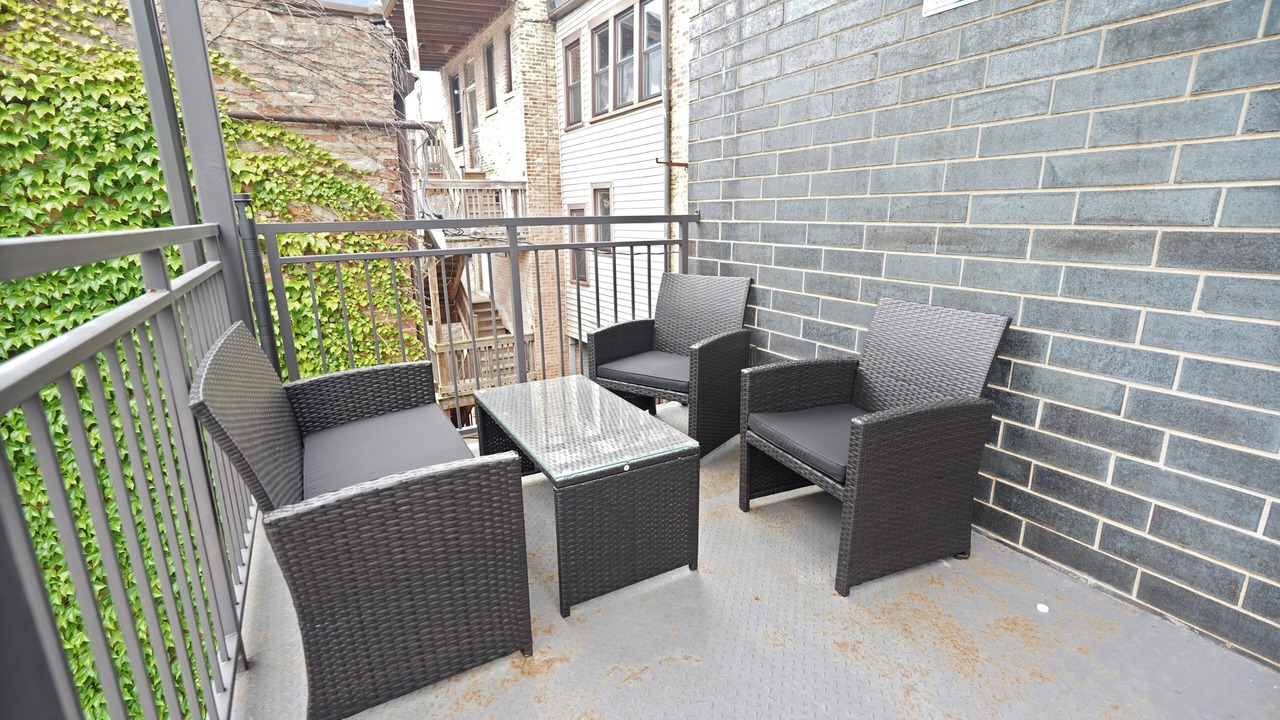 Photo of Patio Balcony in Near West Side