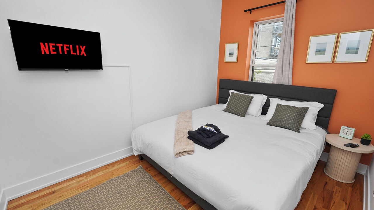 Photo of Bedroom in West Town