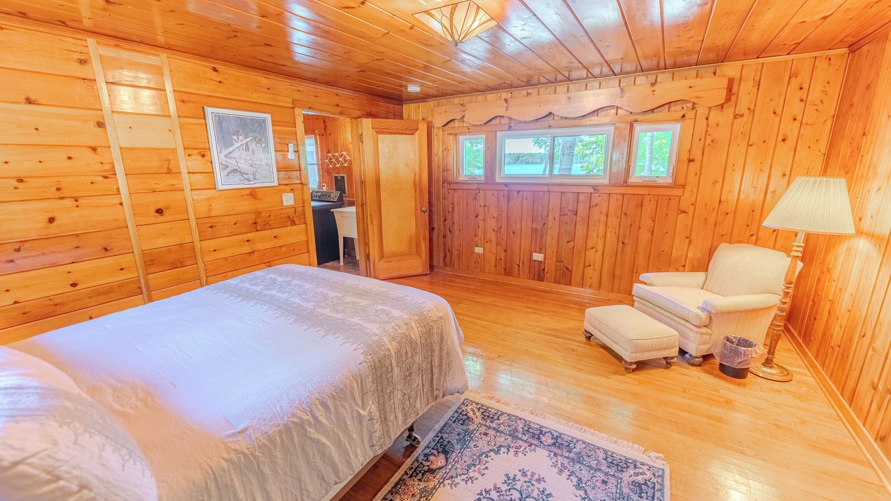 Photo of Bedroom in Germfask