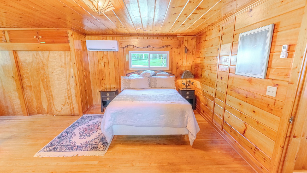 Photo of Bedroom in Germfask