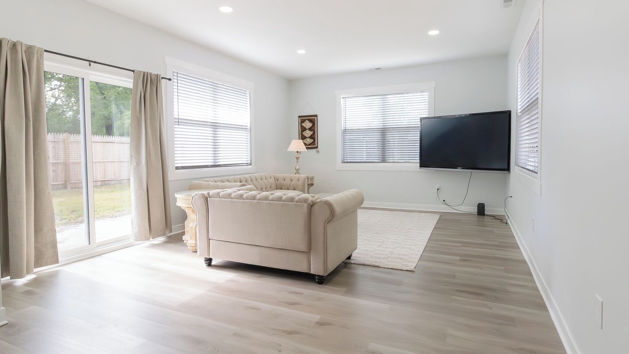 Photo of Livingroom in Miller Beach