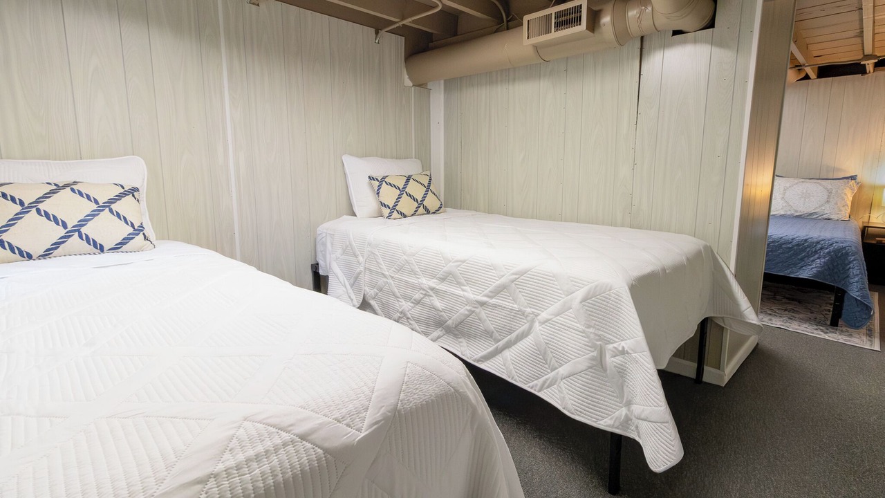 Photo of Bedroom in Gary