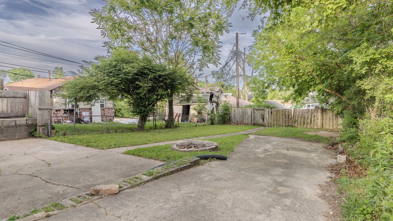 Photo of Outdoor in Gary