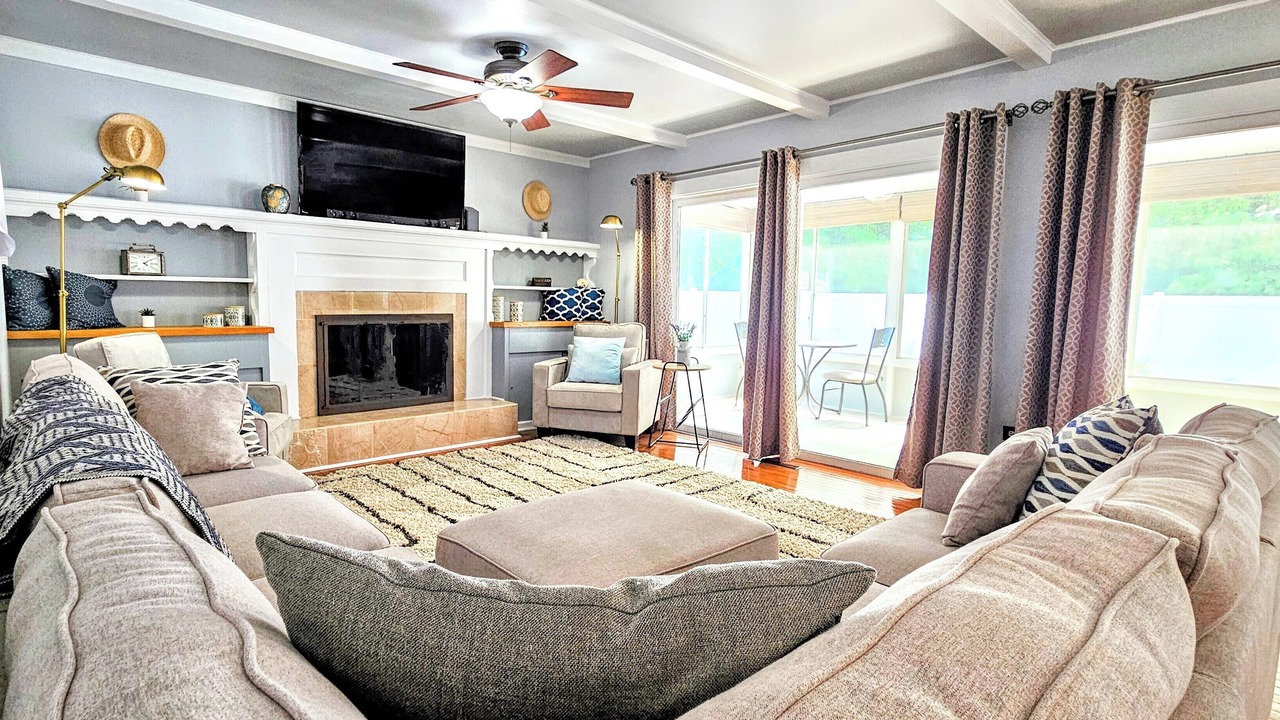 Photo of Livingroom in Wyoming