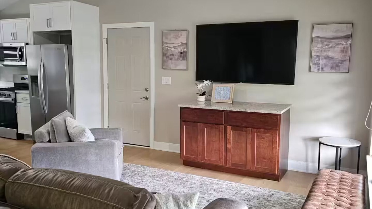 Photo of Livingroom in Burns Harbor