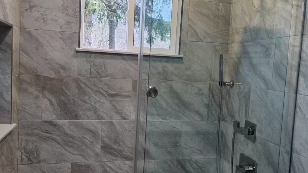 Photo of Bathroom in Burns Harbor