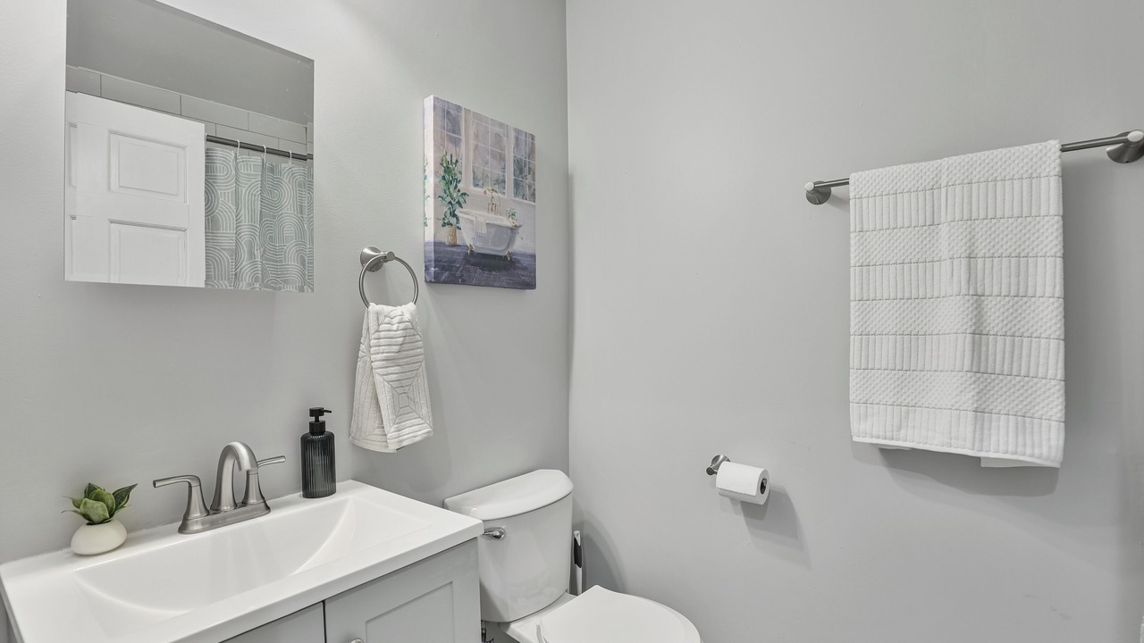 Photo of Bathroom in Worth