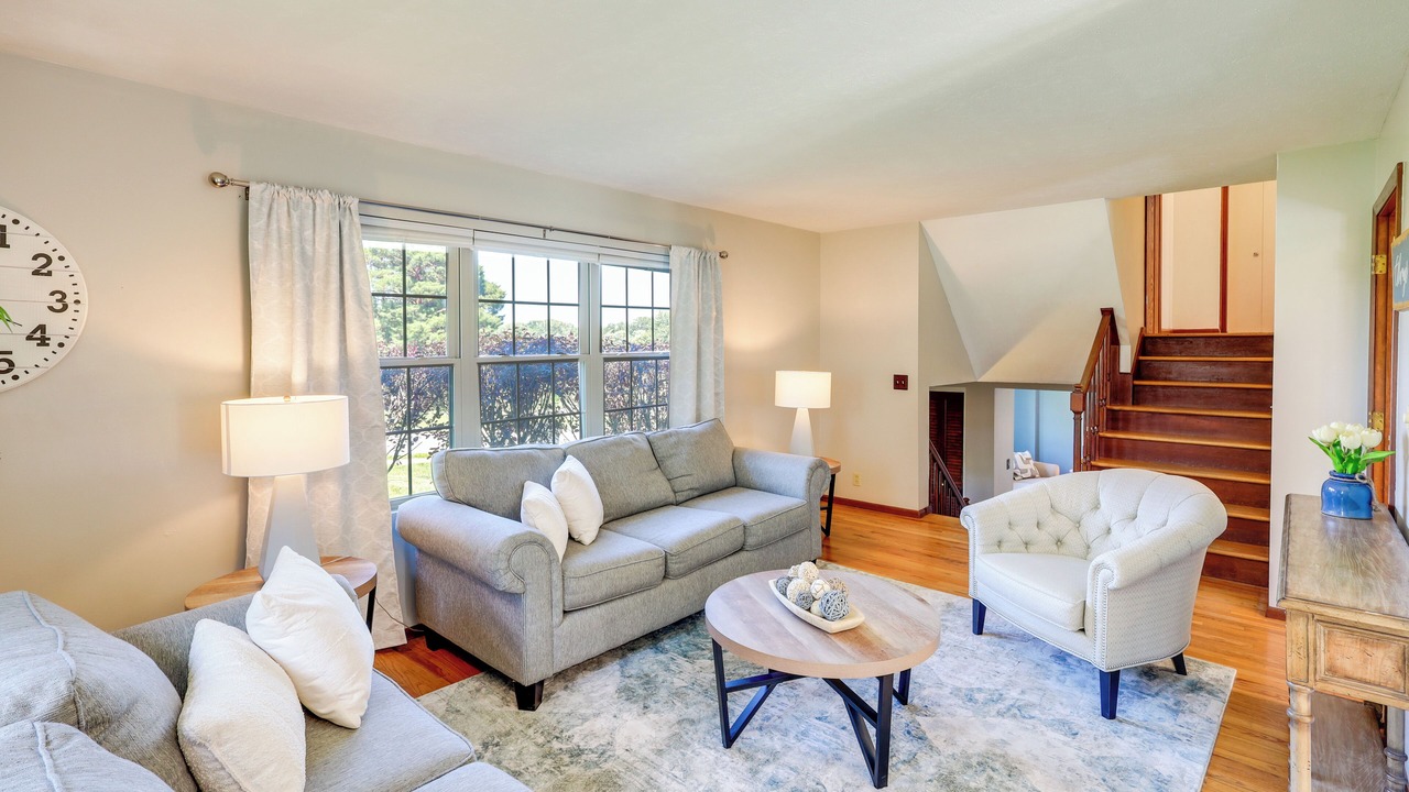 Photo of Livingroom in North Central Omaha