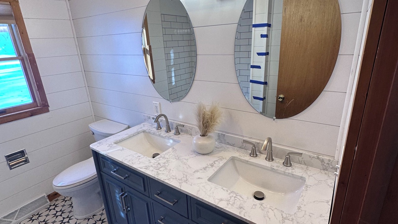 Photo of Bathroom in Athelstane