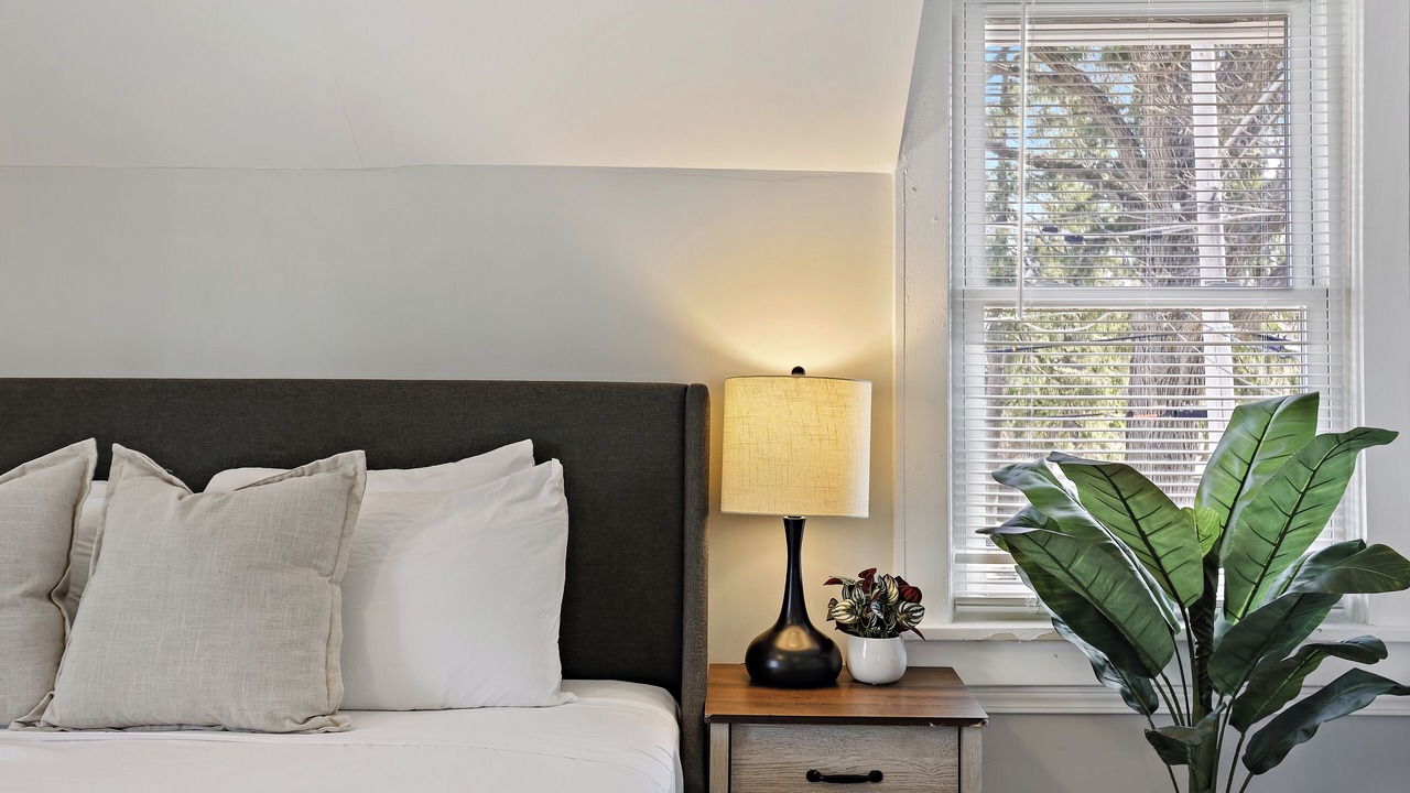 Photo of Bedroom in Highland Park
