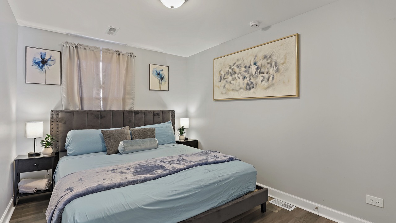 Photo of Bedroom in Highland Park