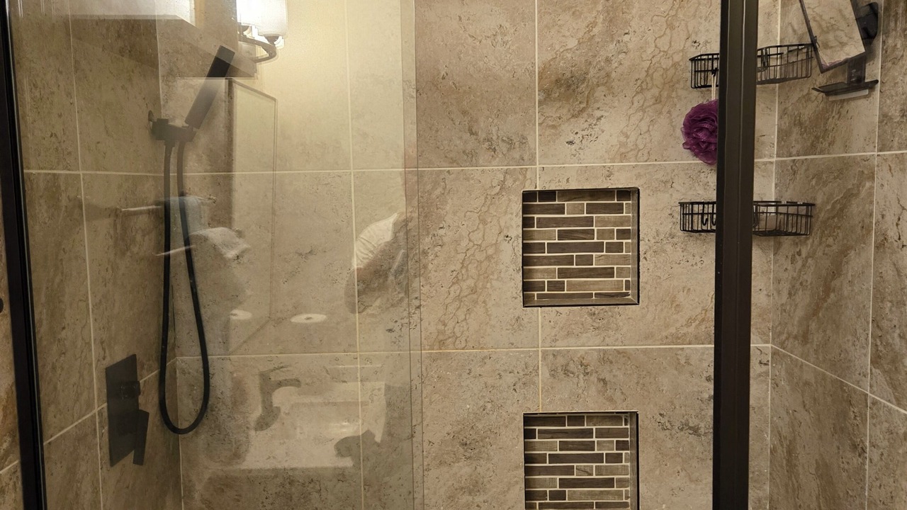 Photo of Bathroom in Richton Park
