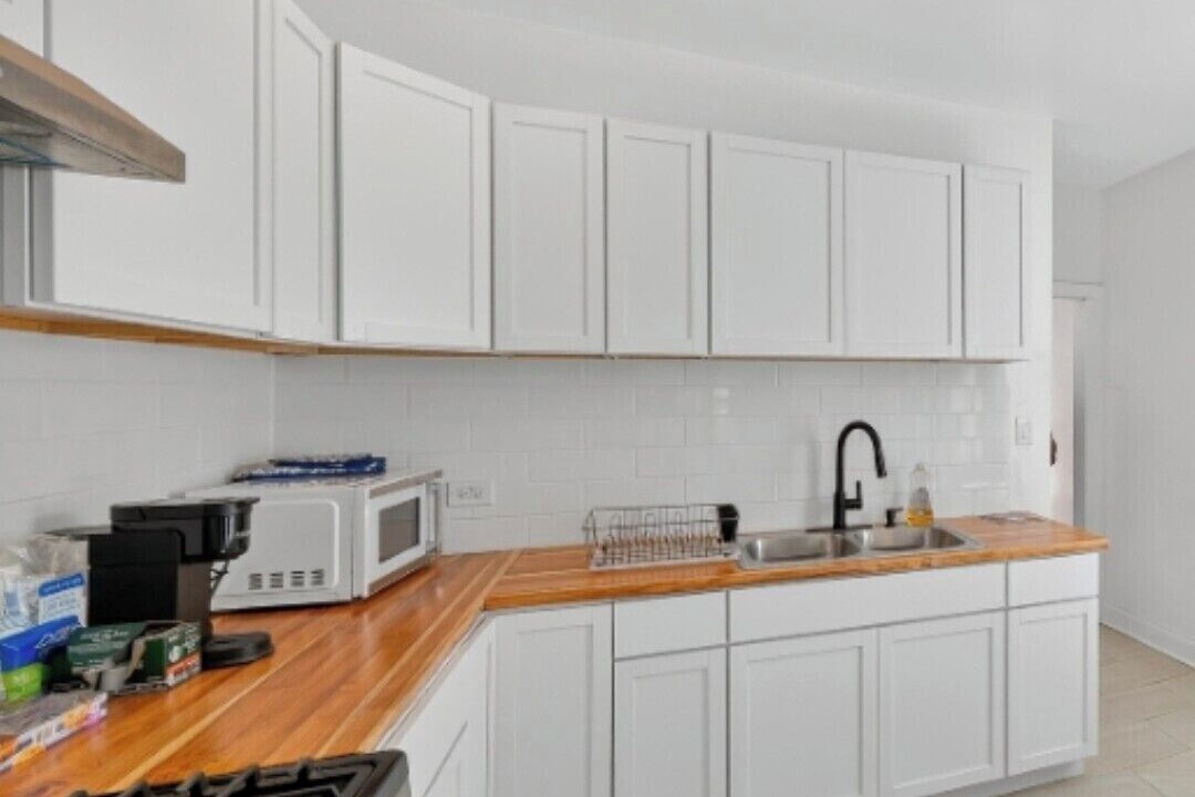 Photo of Kitchen in Greater Grand Crossing