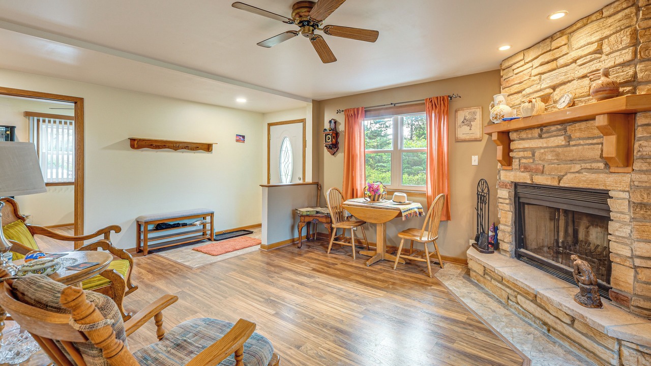 Photo of Bedroom in Spring Grove
