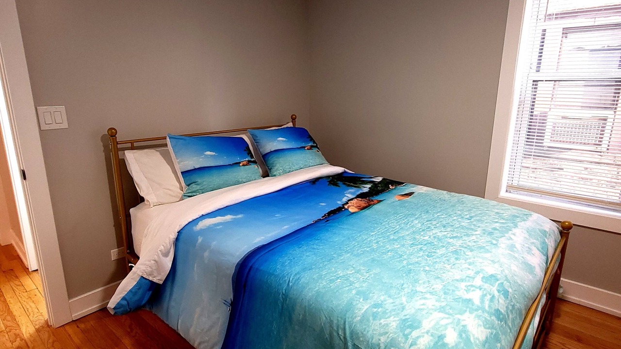 Photo of Bedroom in Calumet Heights