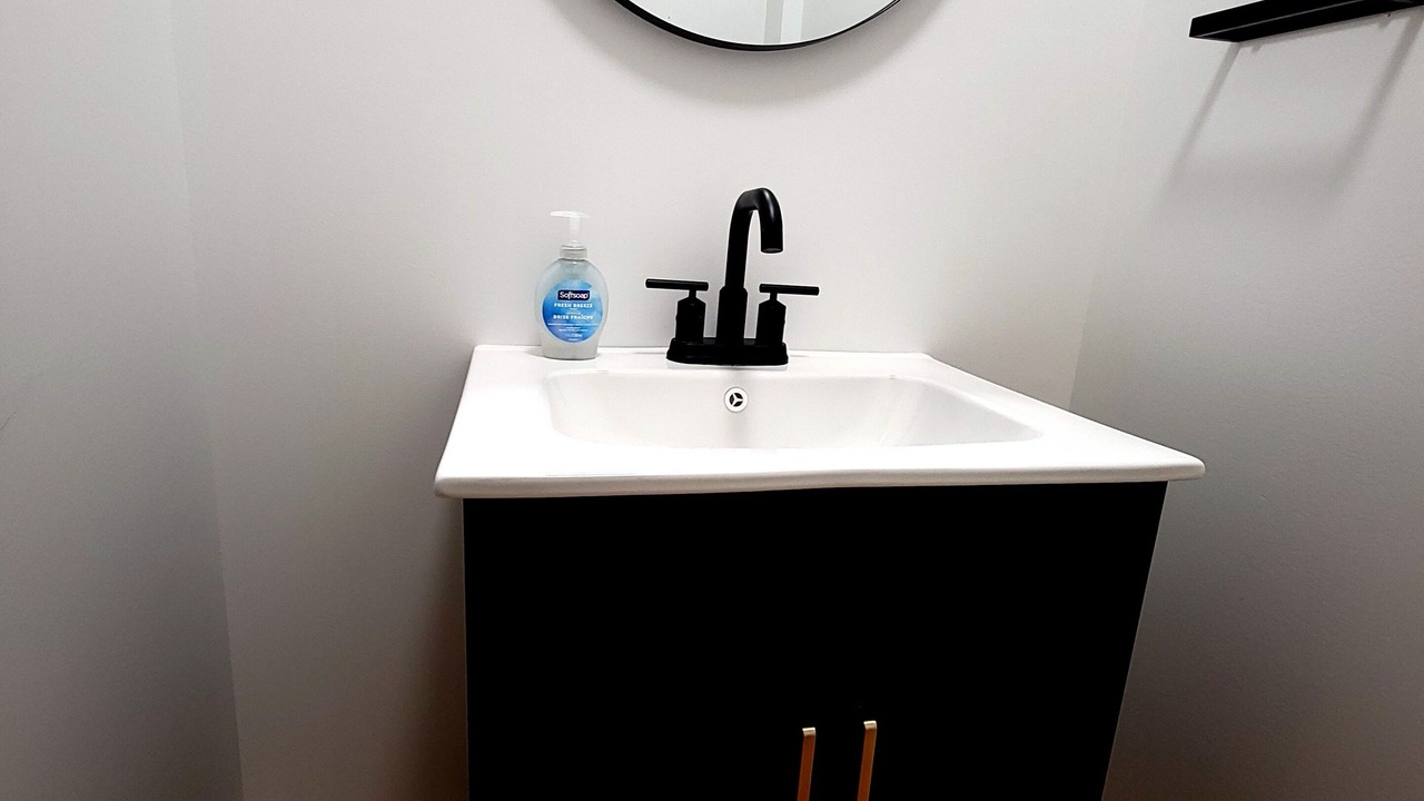 Photo of Bathroom in Calumet Heights