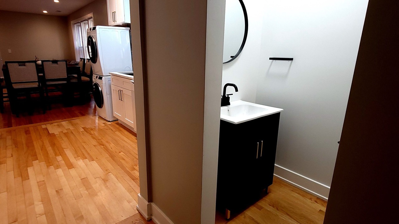 Photo of Bathroom in Calumet Heights