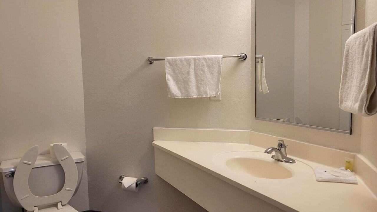 Photo of Bathroom in Minonk