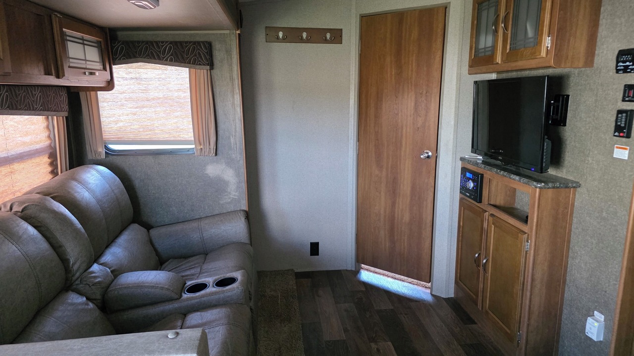 Photo of Livingroom in Sergeant Bluff