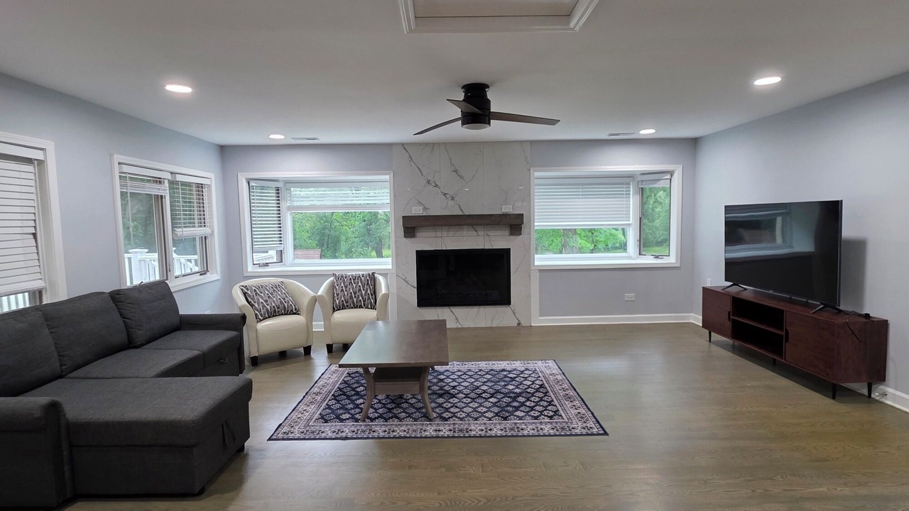Photo of Livingroom in Streamwood