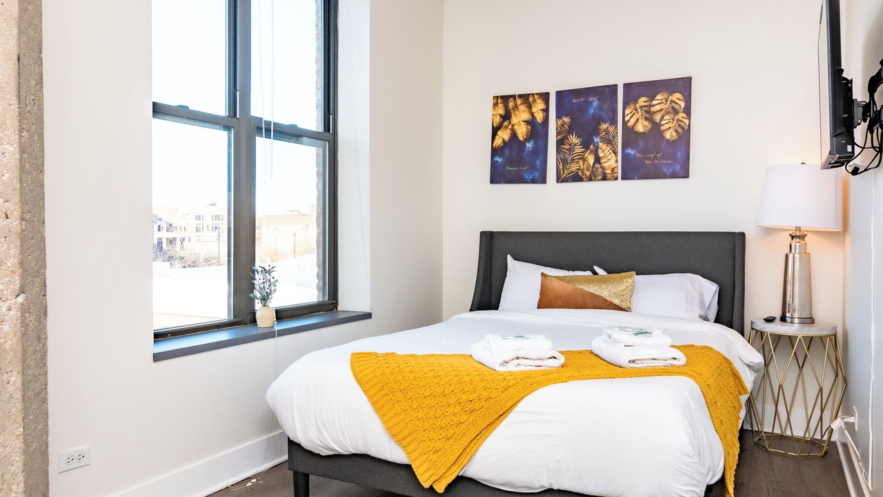 Photo of Bedroom in Near South Side