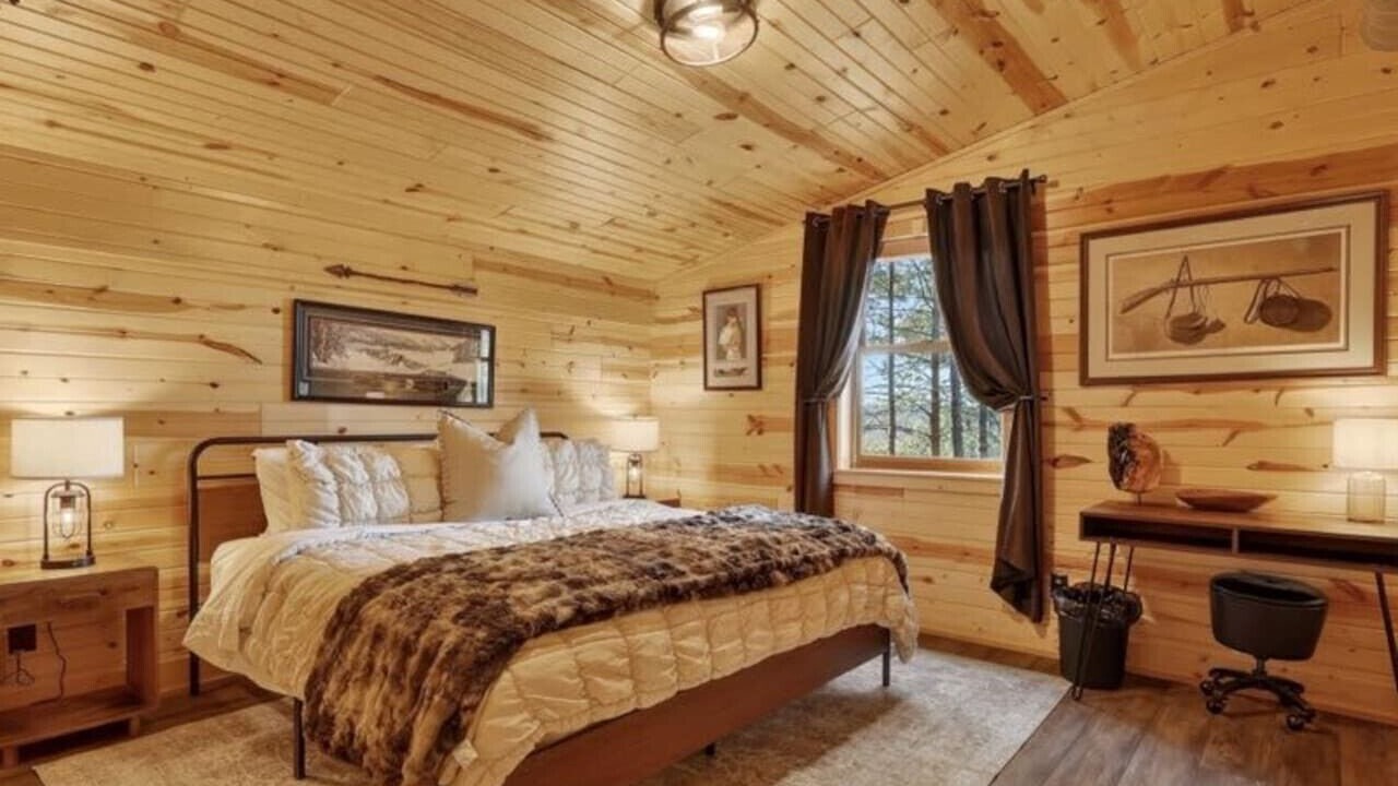 Photo of Bedroom in Newaygo