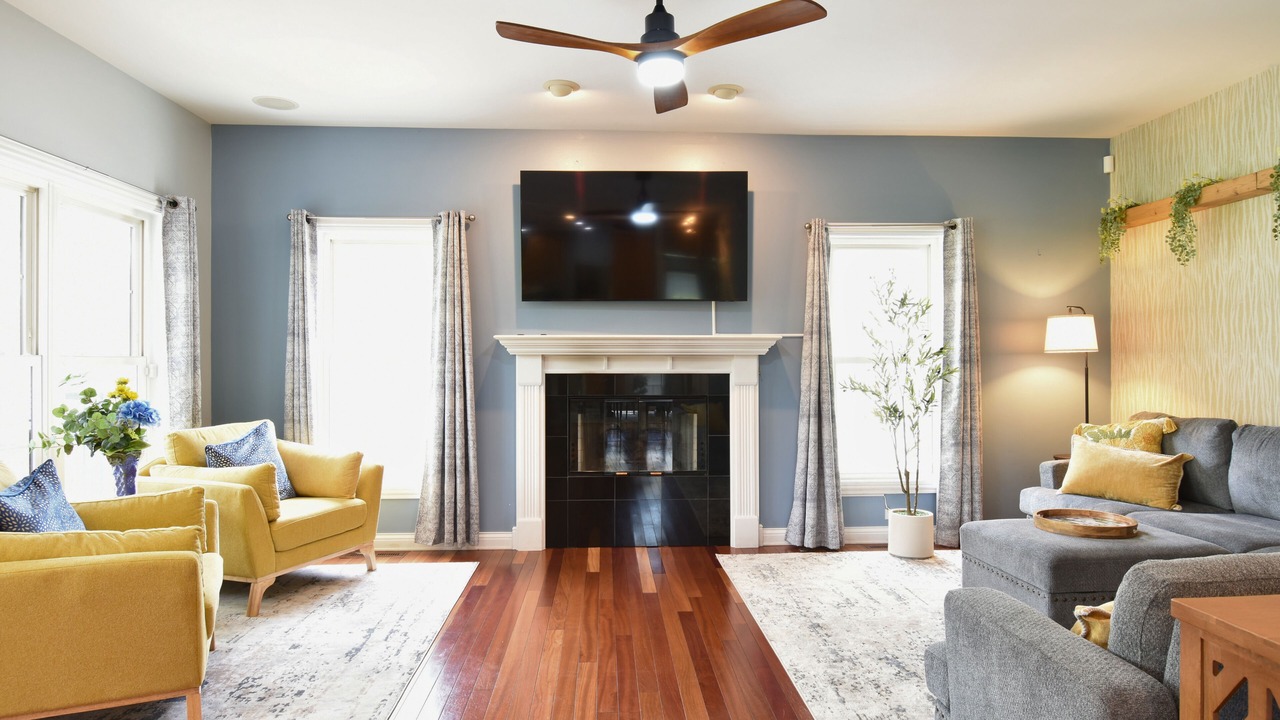Photo of Livingroom in Thayer