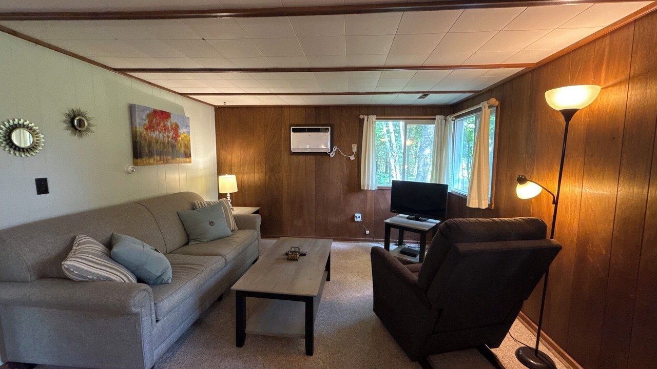 Photo of Livingroom in Ontonagon
