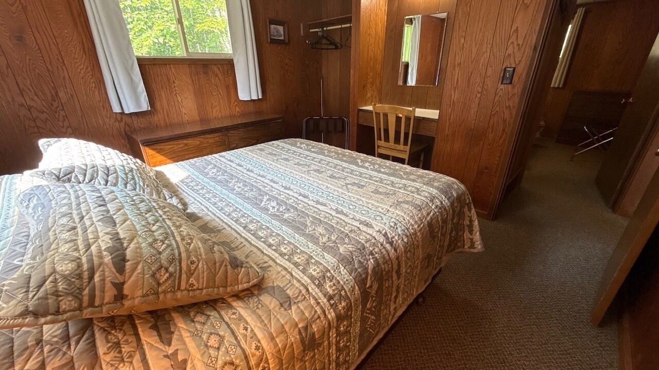 Photo of Bedroom in Ontonagon