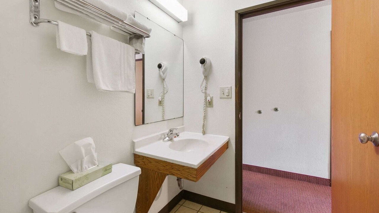 Photo of Bathroom in Portage