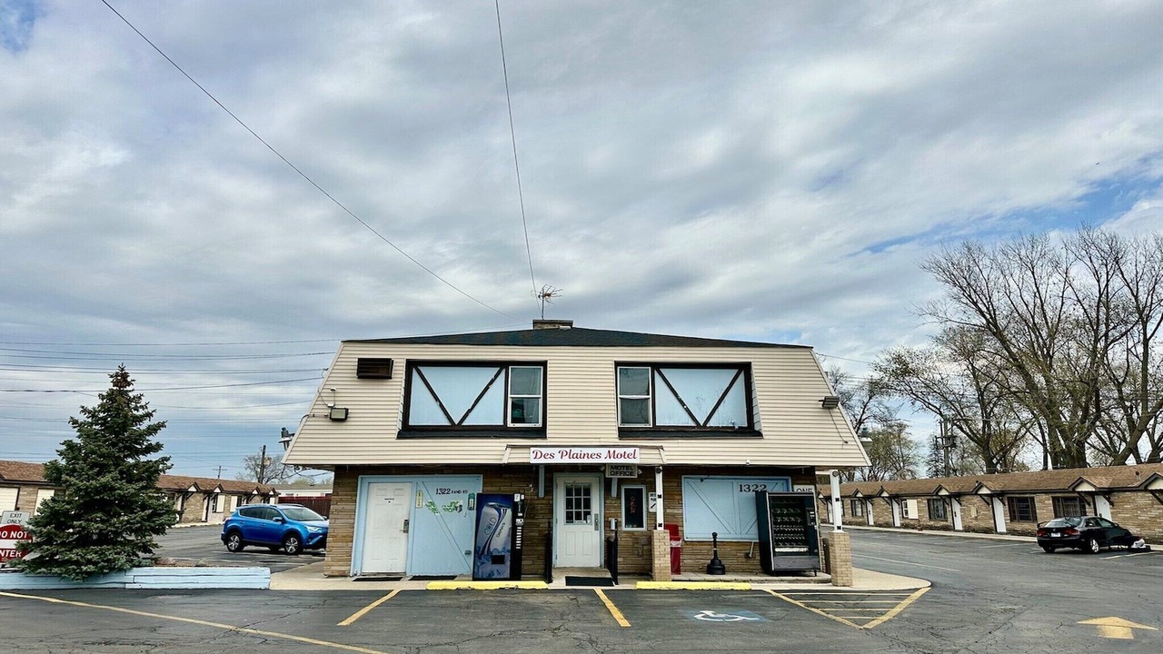 Photo of Outdoor in Des Plaines