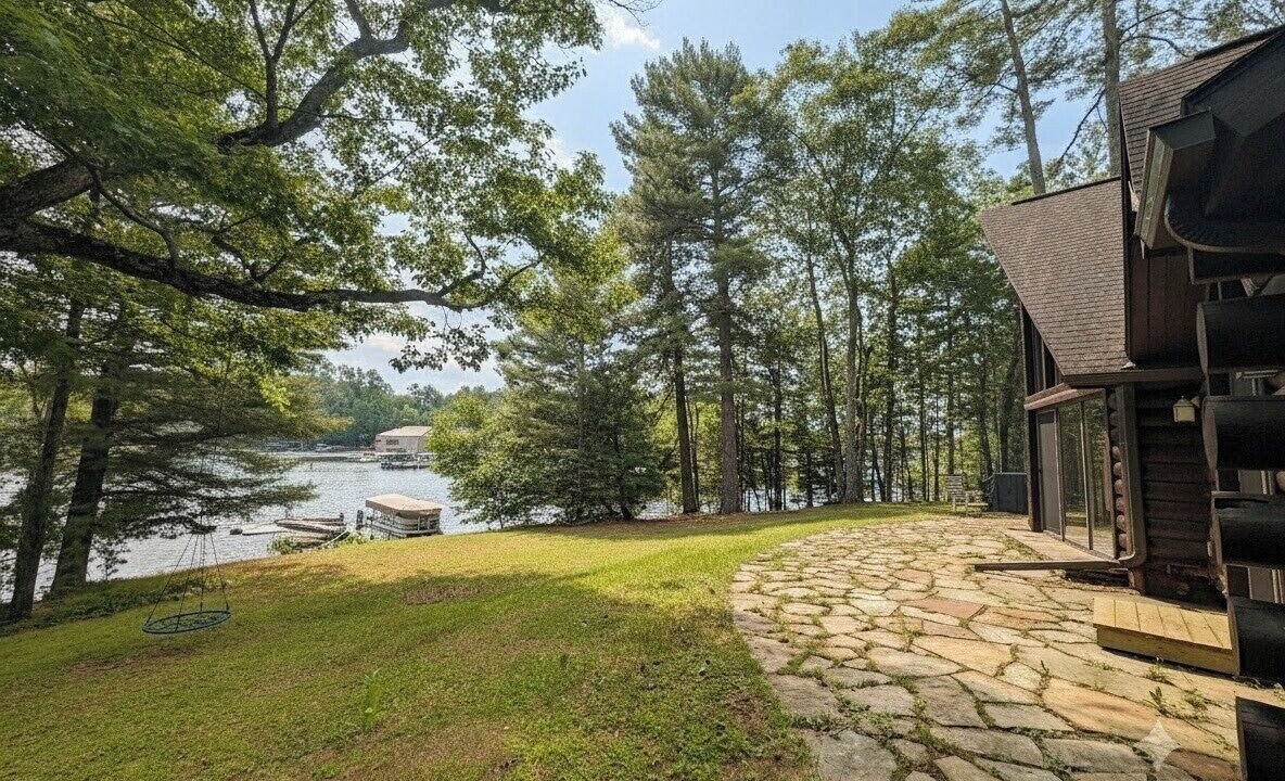 Photo of Patio Balcony in Manitowish Waters