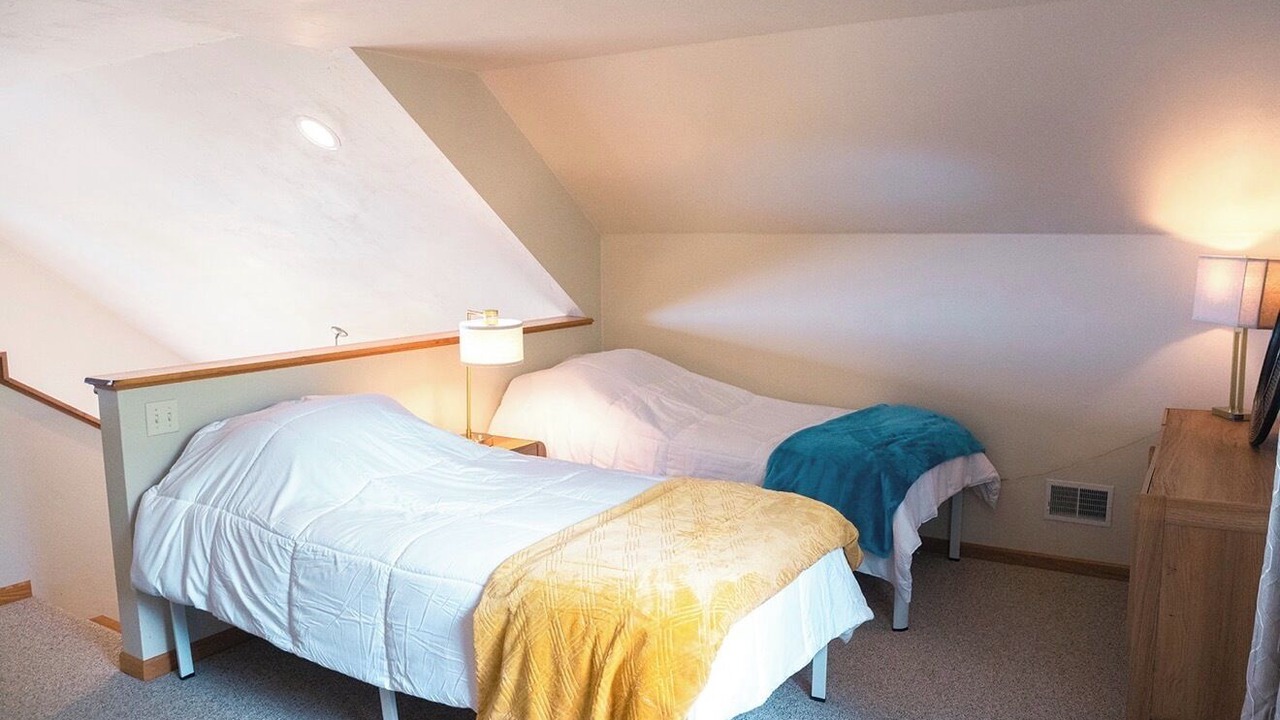 Photo of Bedroom in Oconto