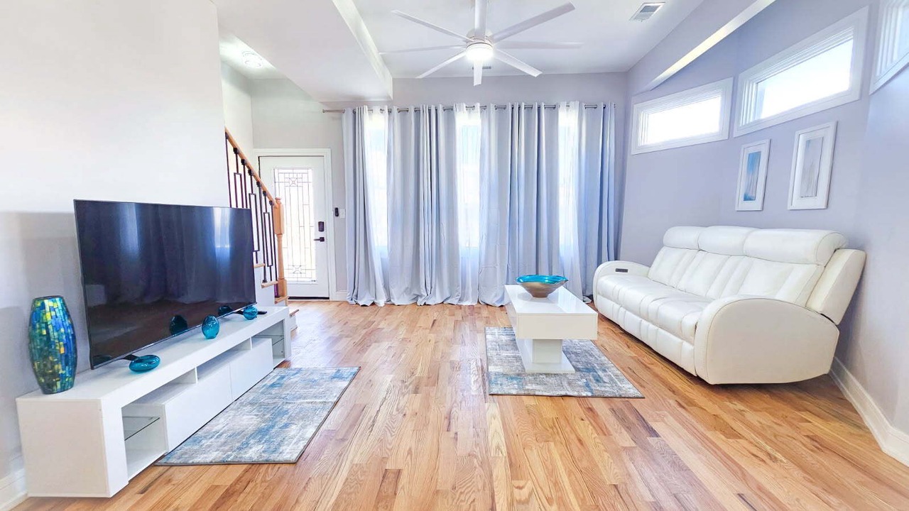 Photo of Livingroom in Austin