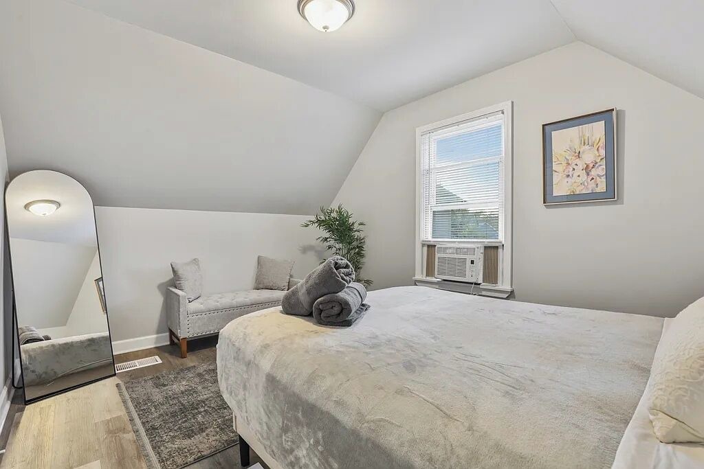 Photo of Bedroom in St. Charles