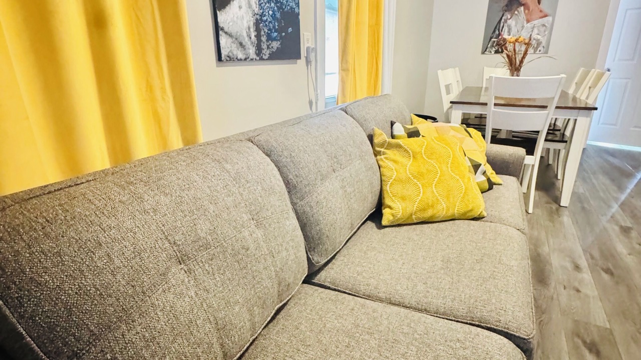 Photo of Livingroom in Wicker Park
